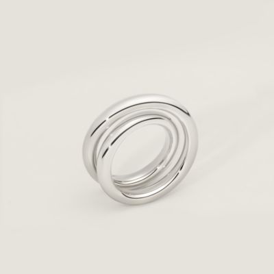 エルメスのすべてのシルバー ジュエリー コレクション | Hermès